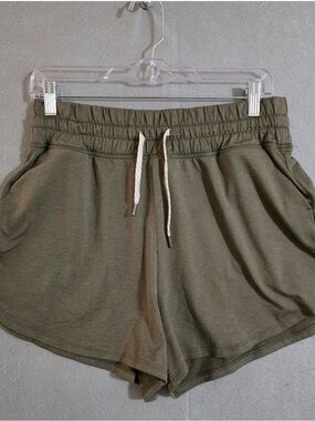 Vuori Womens 3" Heathered Green Halo Performance Short 2.0 VW3062 Size Large